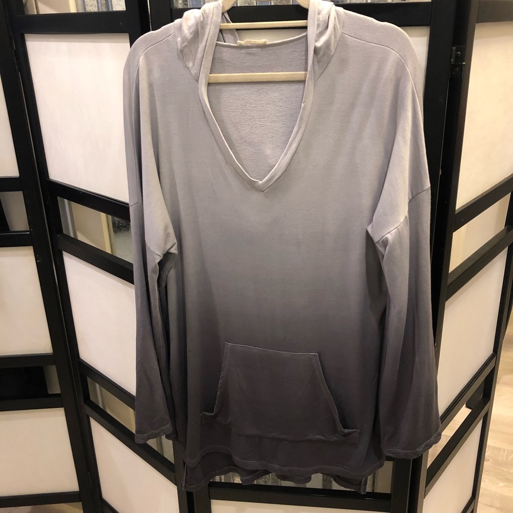Promesa hooded vneck ombré comfy tunic Med